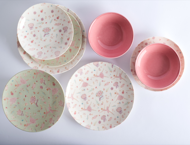 Chic Twirling in Pink - 31102 - 24 pieces