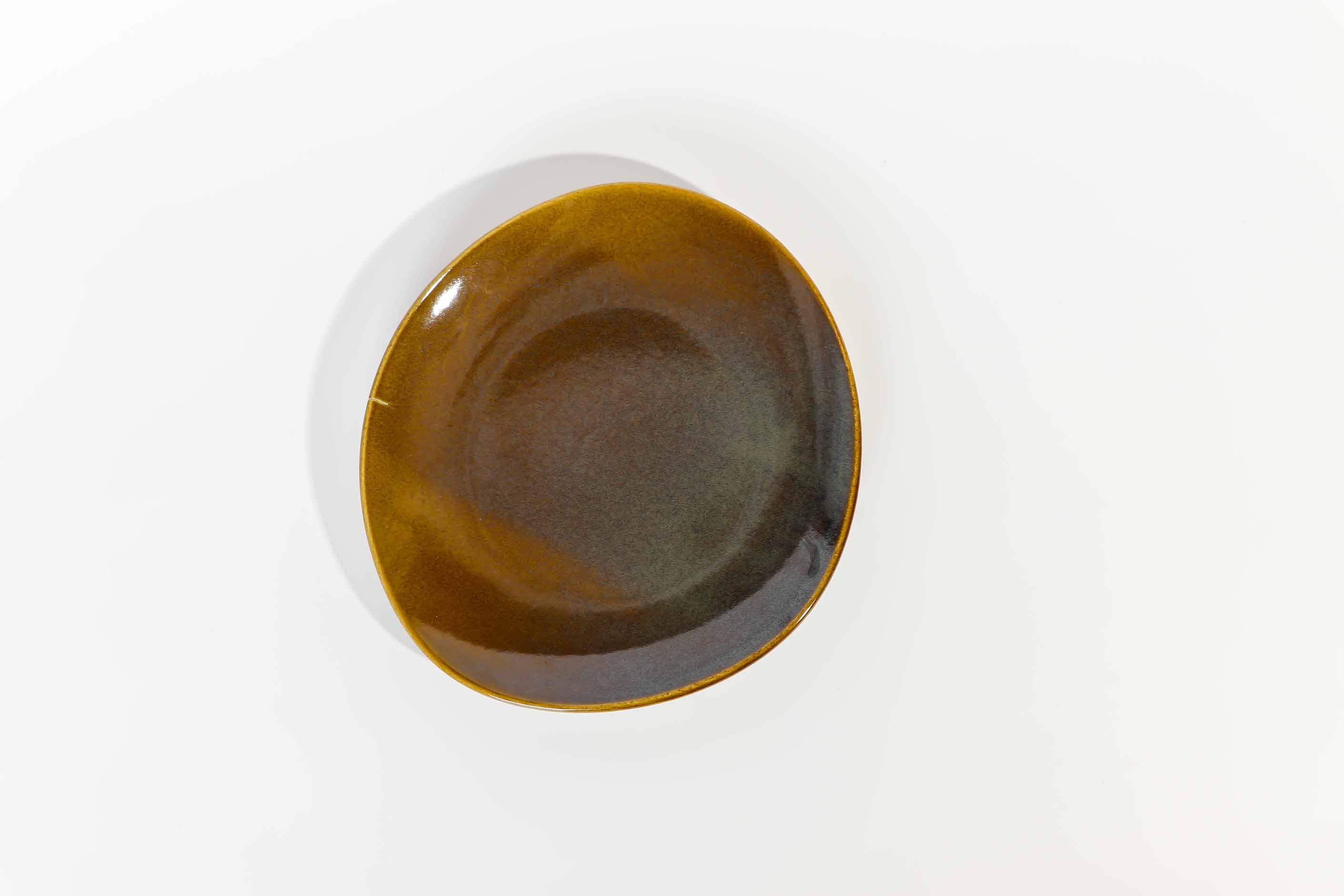 Reactive Glaze Brown Dinner - R40 - 18 pieces